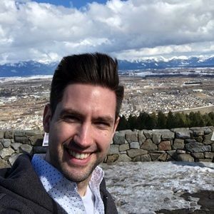 Meet your Posher, Alex